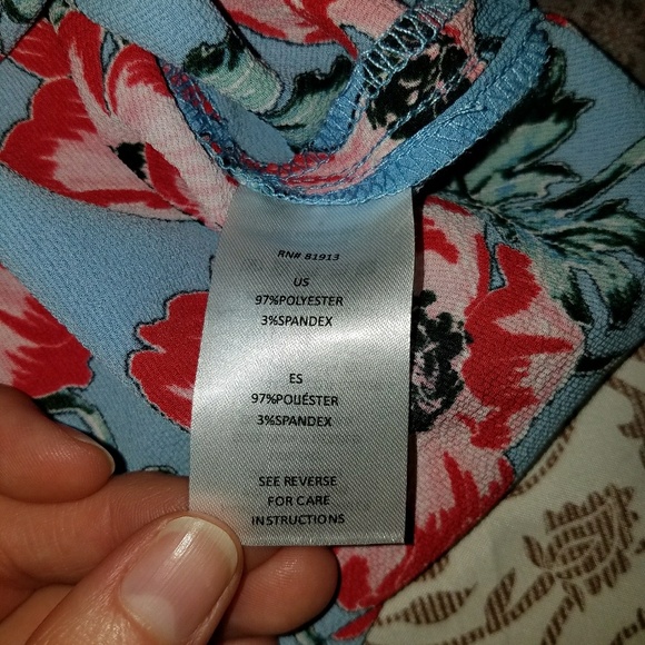 BNWOT c & e blouse - Picture 5 of 7